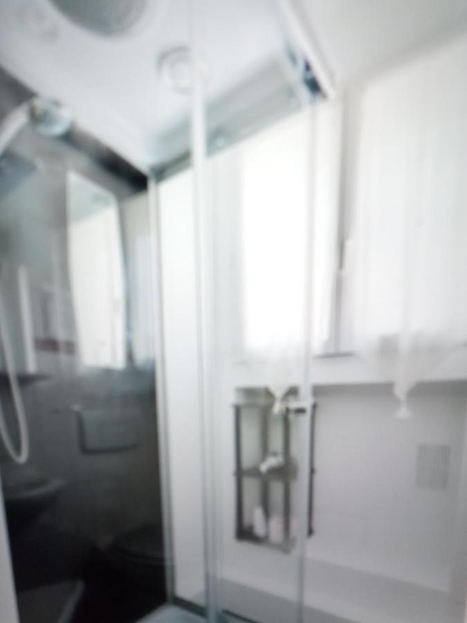 ++++ Chambre Privee Chez L Habitant Arc De Triomphe / Private Room Arc De Triomphe ++++ パリ エクステリア 写真